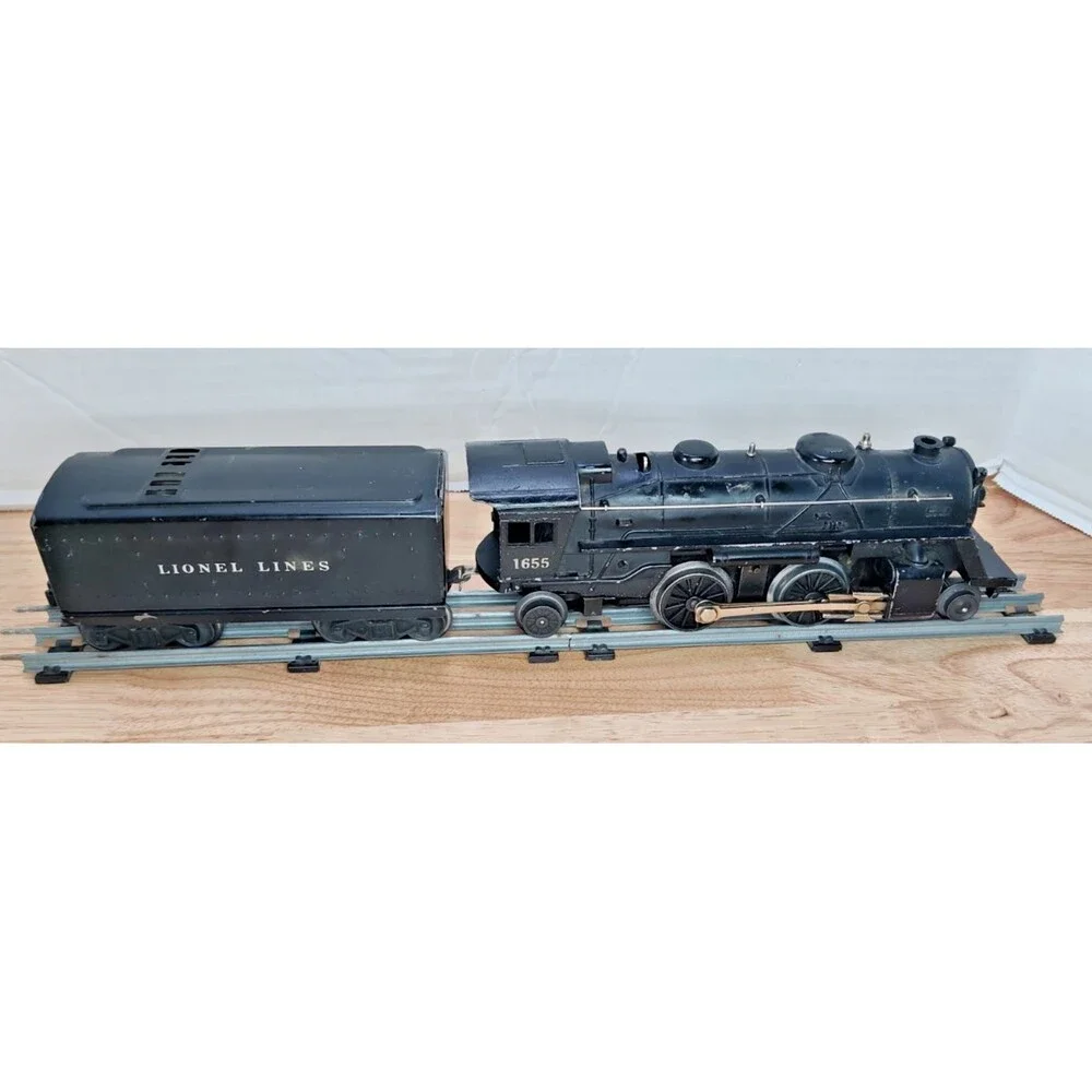 Lionel 1655 Locomotive & 6654W Tender 2-4-2 Columbia Steam Engine 1950s O Gauge